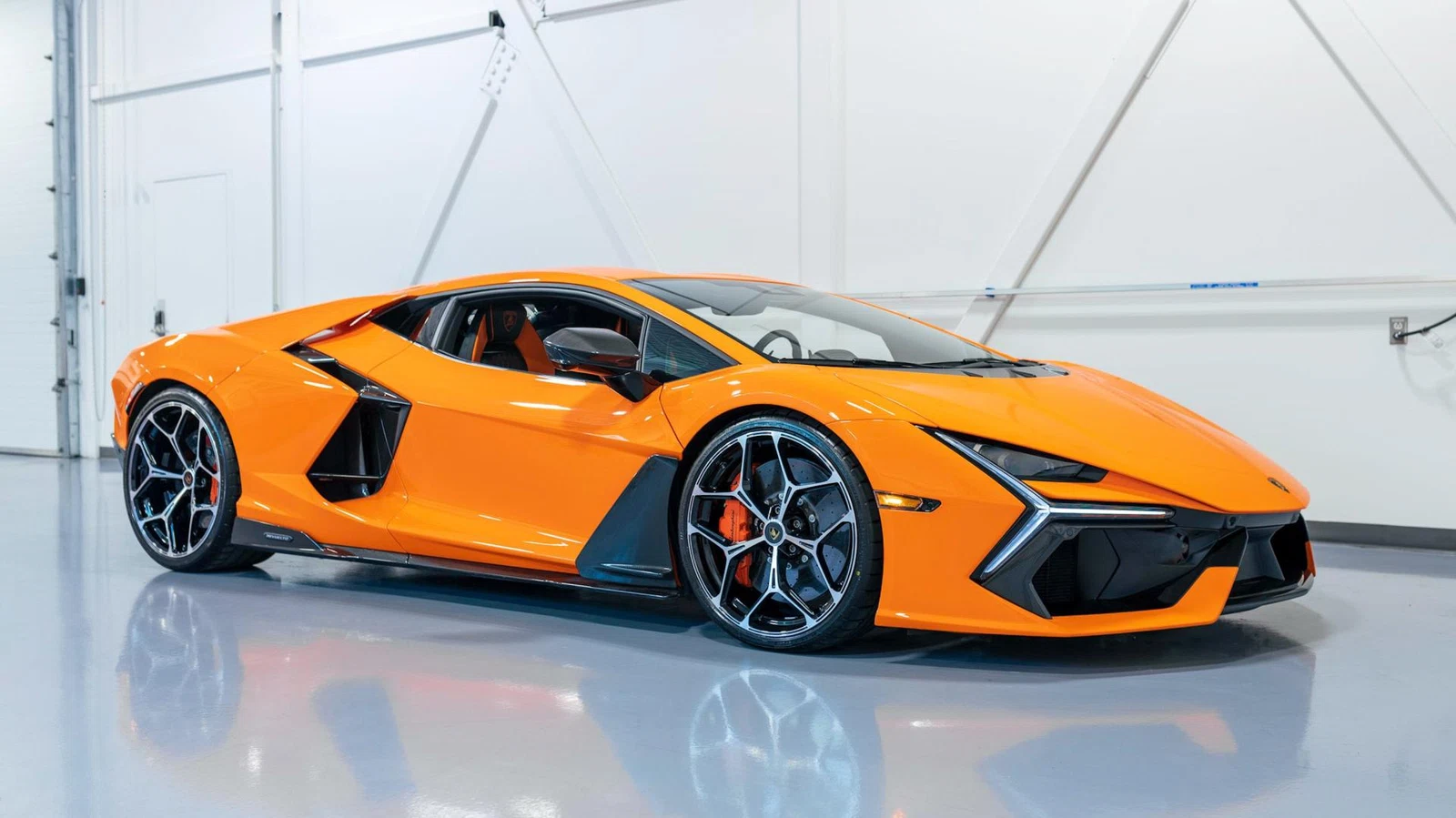 2026 Lamborghini Revuelto, 12/15