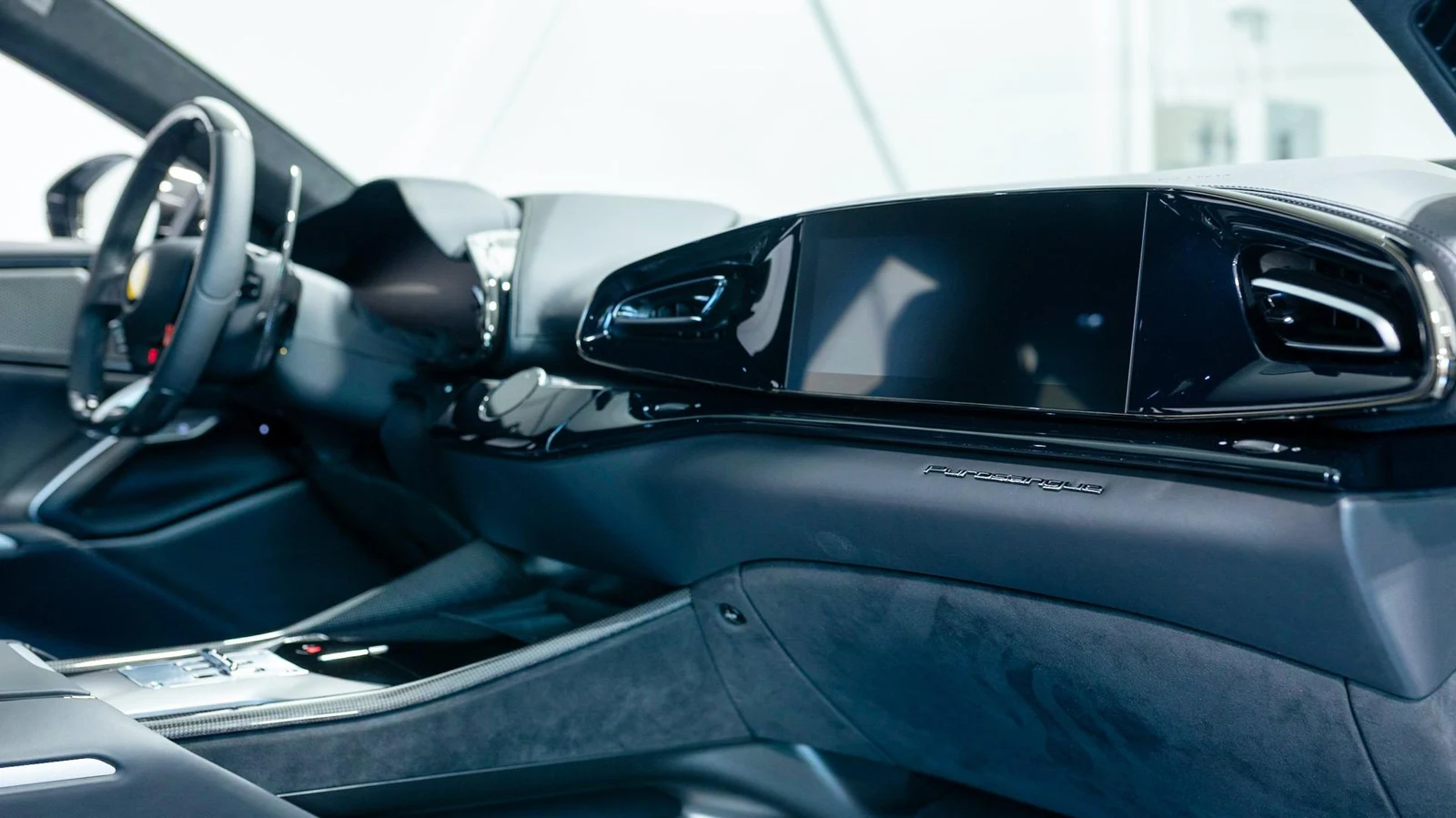 2025 Ferrari Purosangue, 5/15
