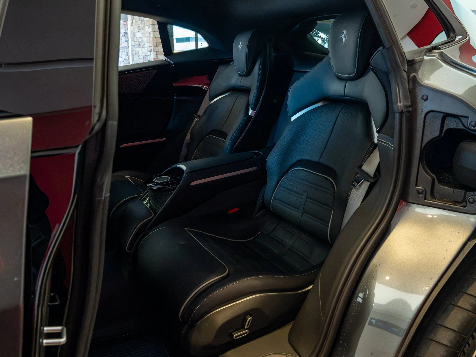 2024 Ferrari Purosangue, 13/20