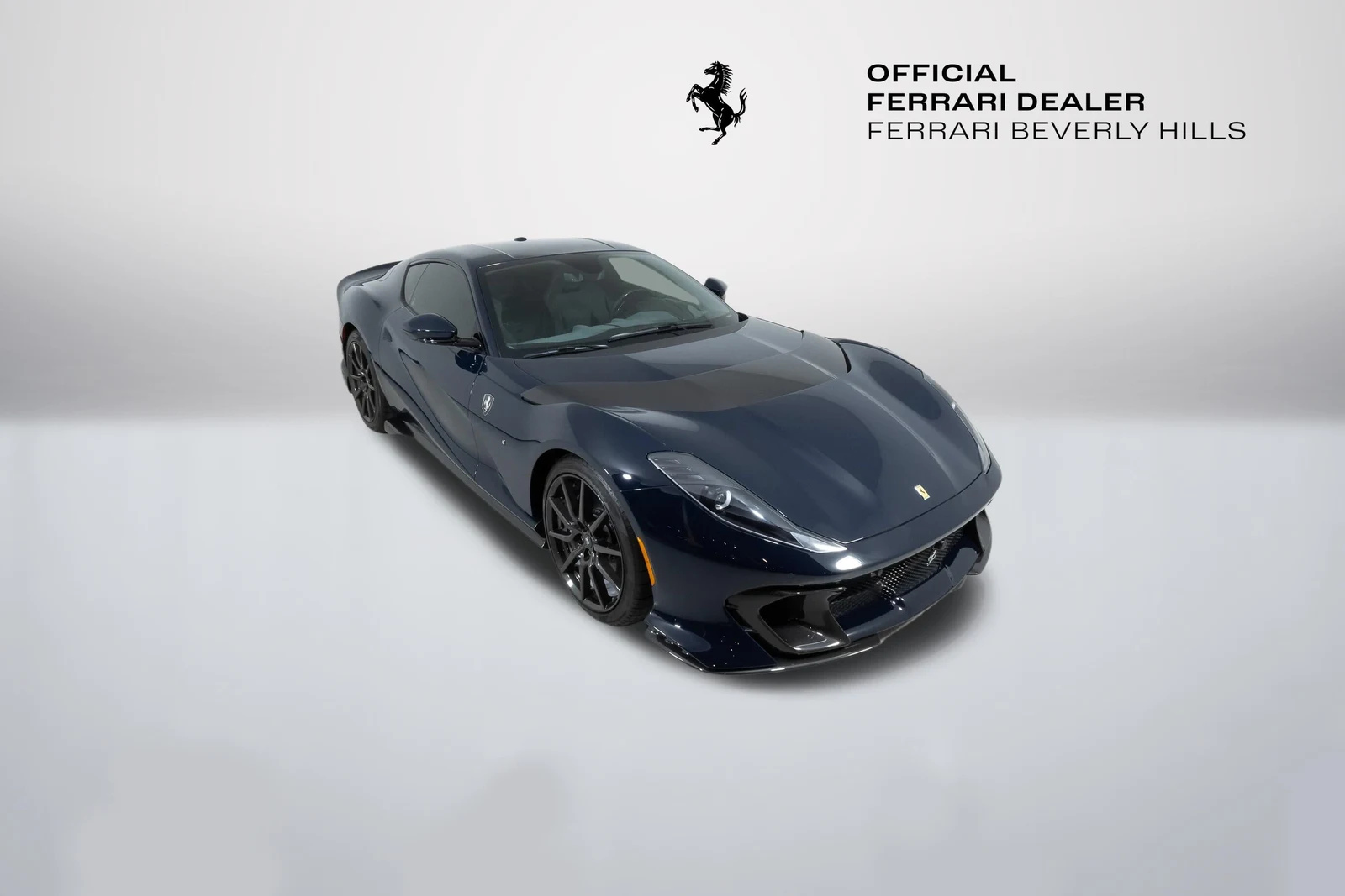2022 Ferrari 812 Competizione, 7/30