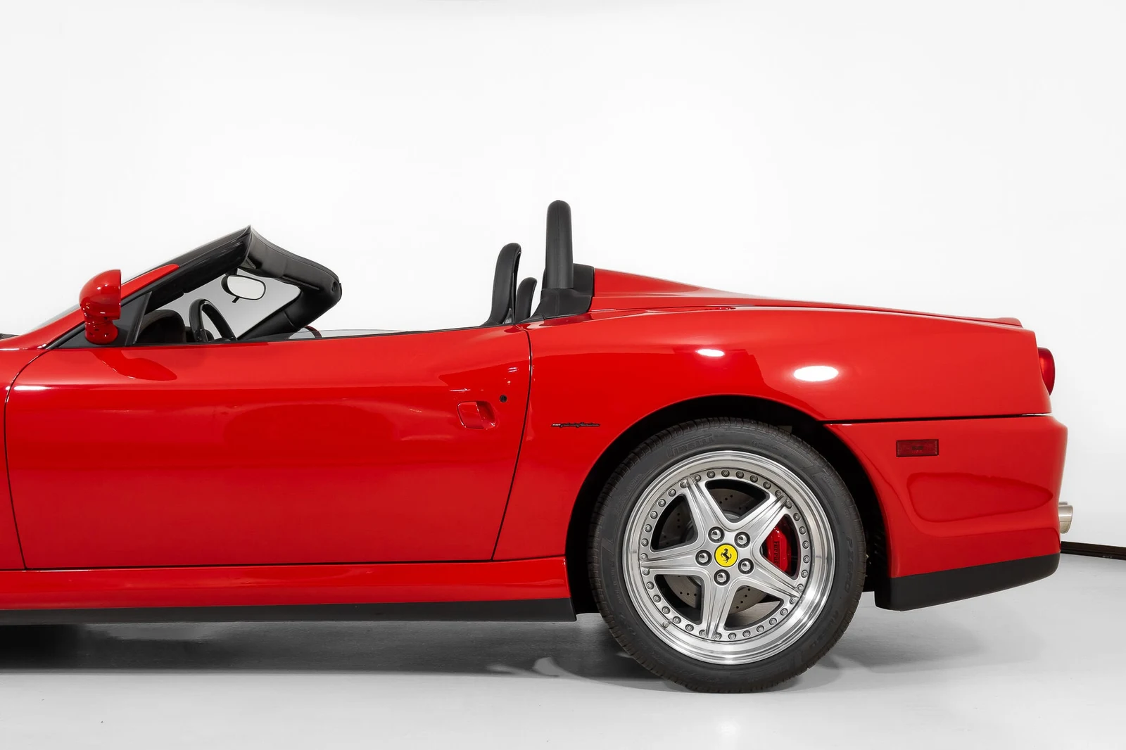 2001 Ferrari 550 Barchetta Pininfarina, 9/30