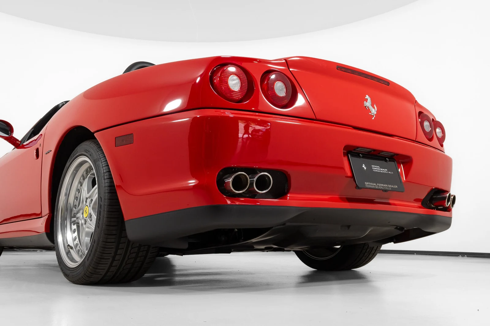 2001 Ferrari 550 Barchetta Pininfarina, 10/30