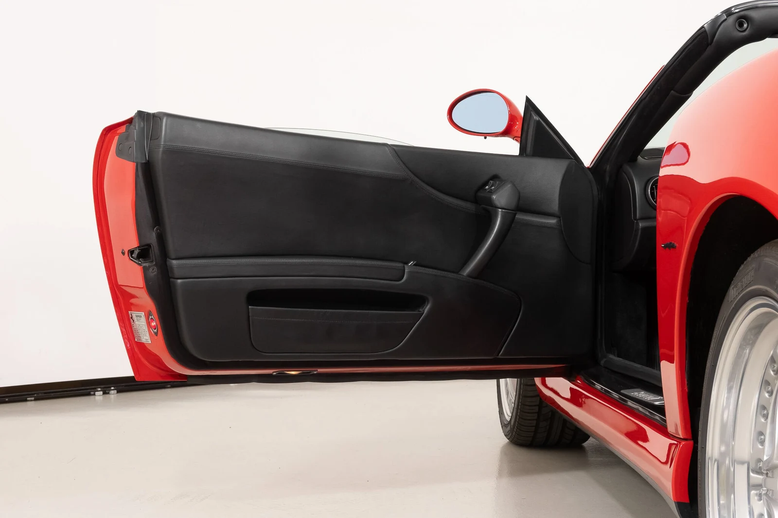 2001 Ferrari 550 Barchetta Pininfarina, 20/30