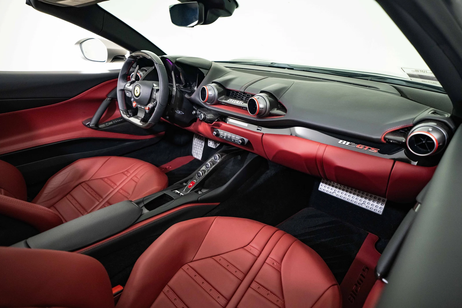 2022 Ferrari 812 GTS, 22/30