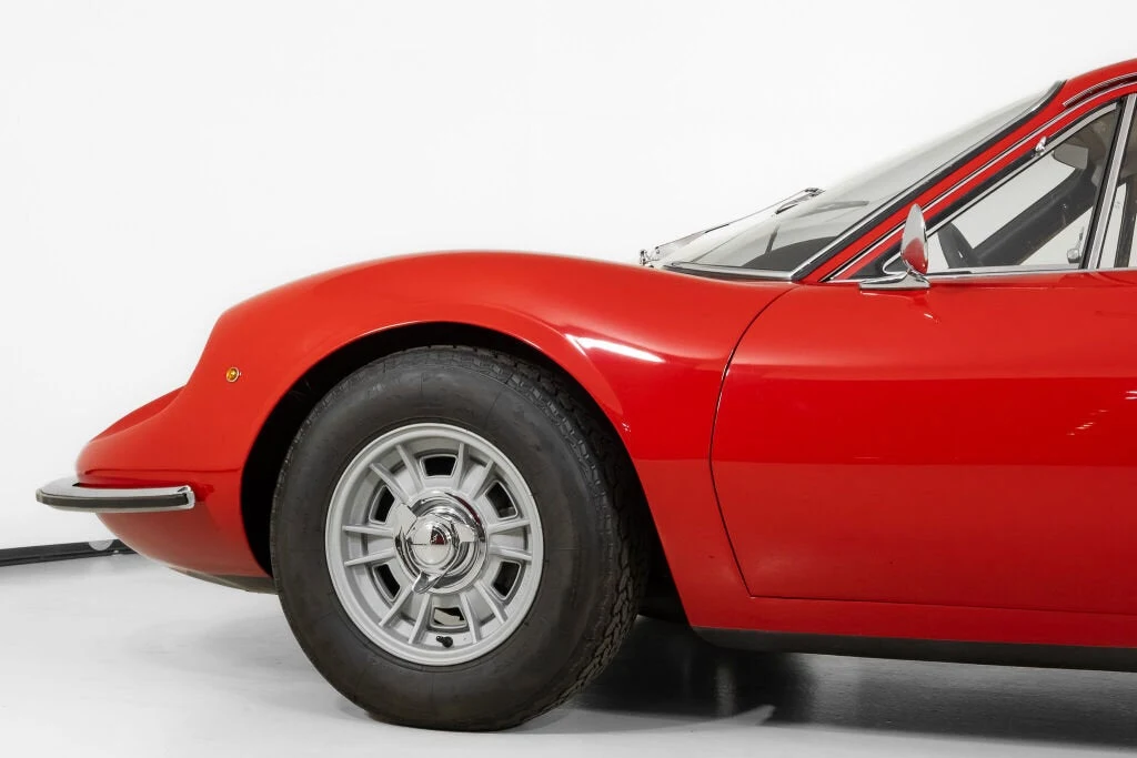 1969 Ferrari Dino 206 GT, 24/30
