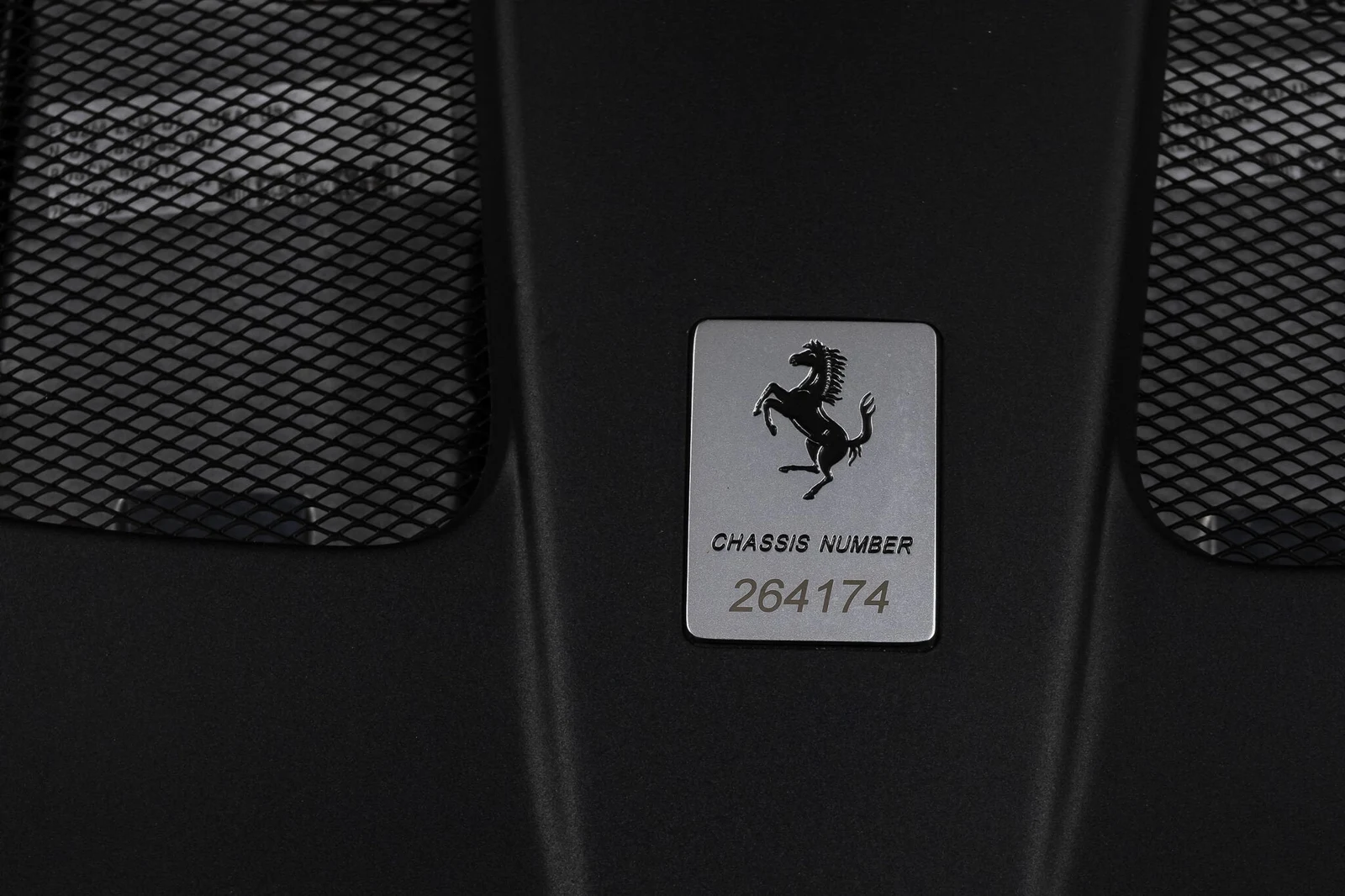 2021 Ferrari 812 GTS, 15/30