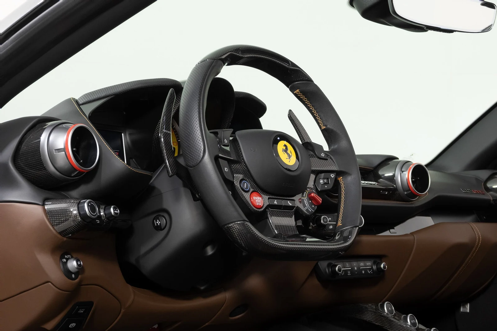 2021 Ferrari 812 GTS, 18/30