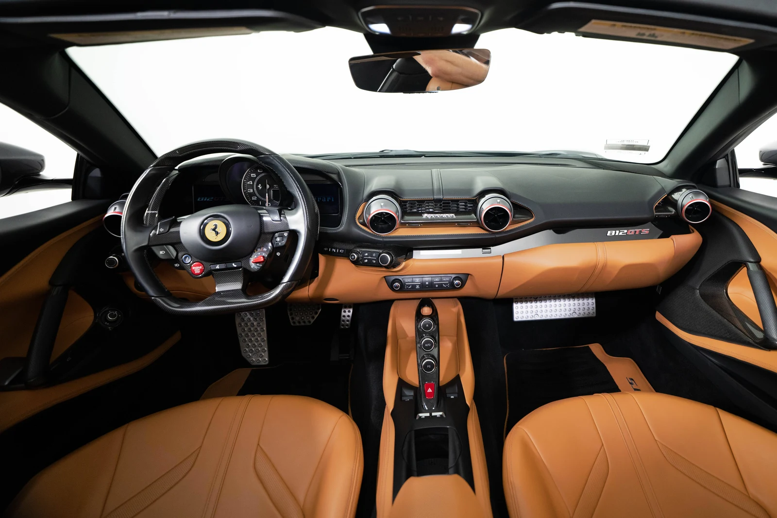 2022 Ferrari 812 GTS, 19/30