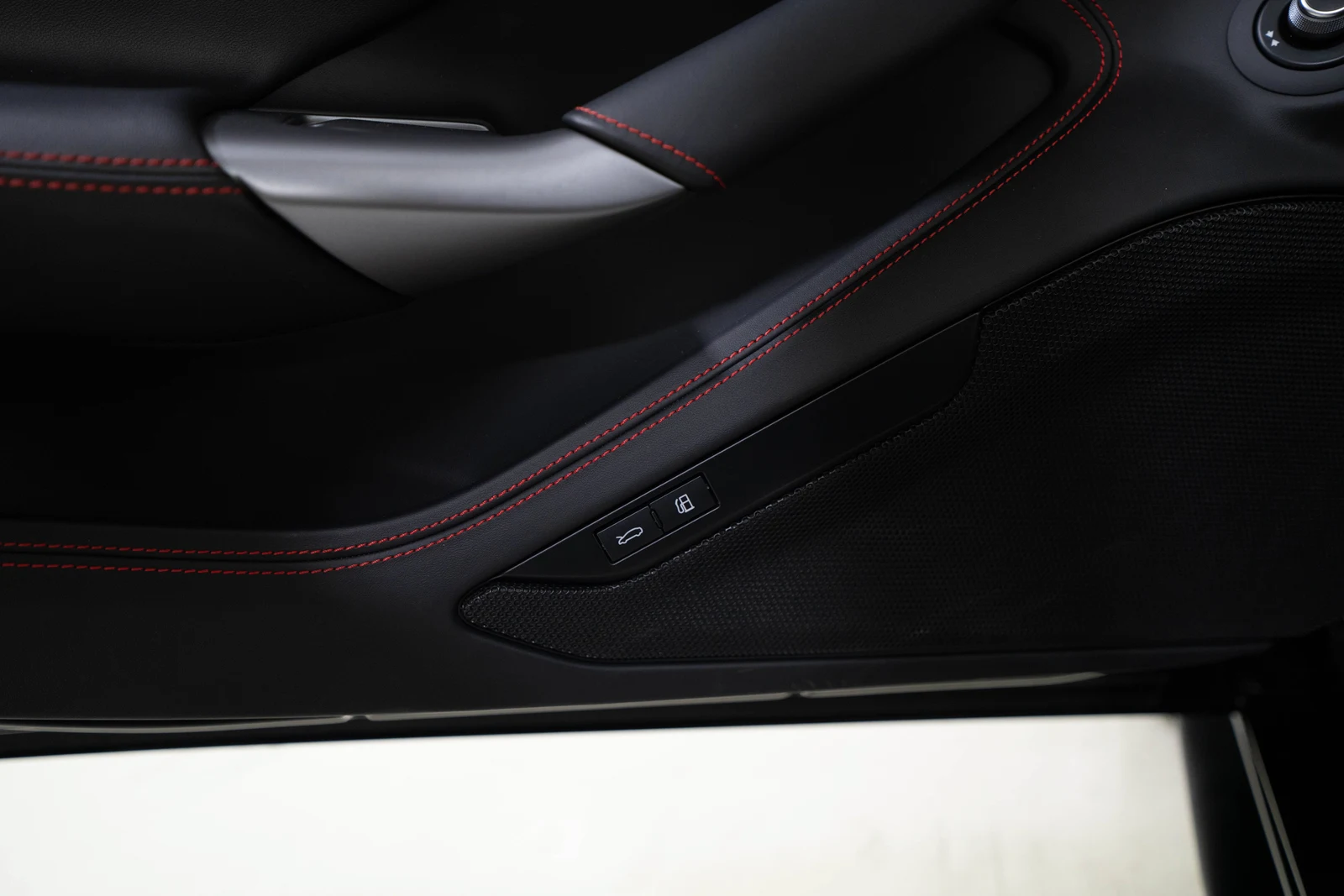2023 Ferrari F8 Spider, 15/30
