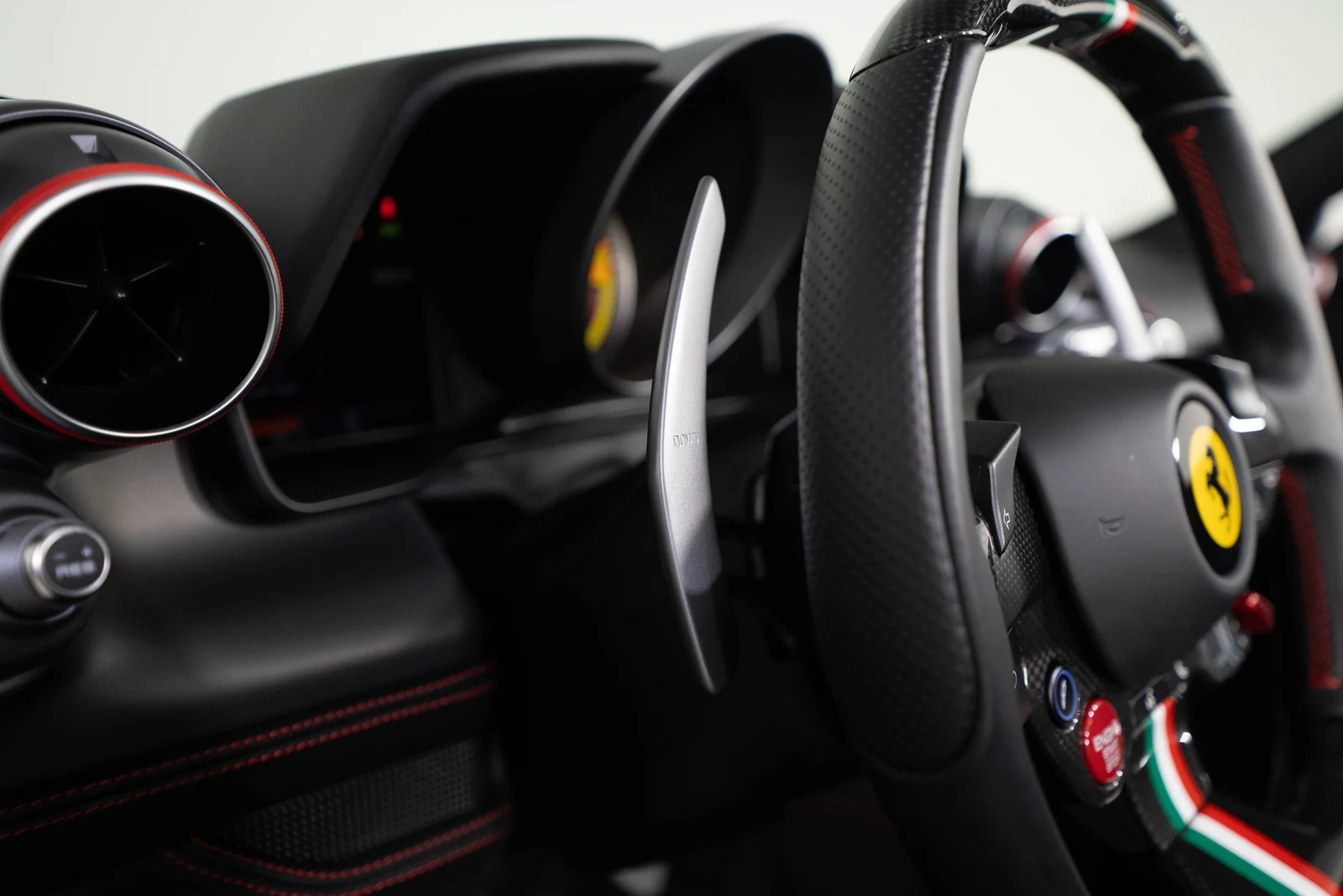 2023 Ferrari F8 Spider, 23/30