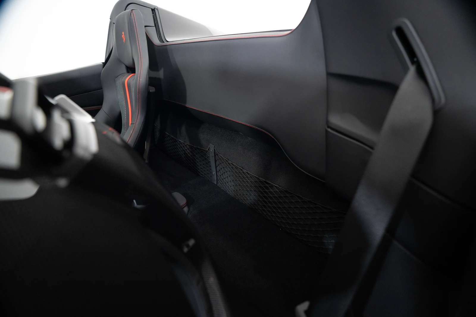 2023 Ferrari F8 Spider, 25/30