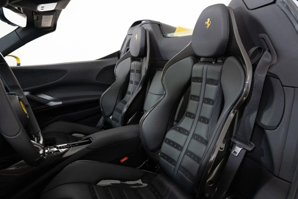 2022 Ferrari SF90 Spider, 4/30