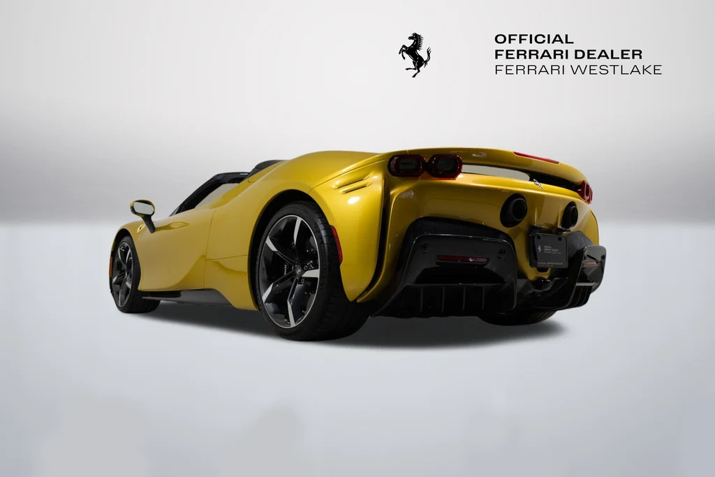 2022 Ferrari SF90 Spider, 11/30