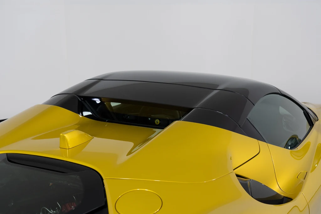 2022 Ferrari SF90 Spider, 28/30