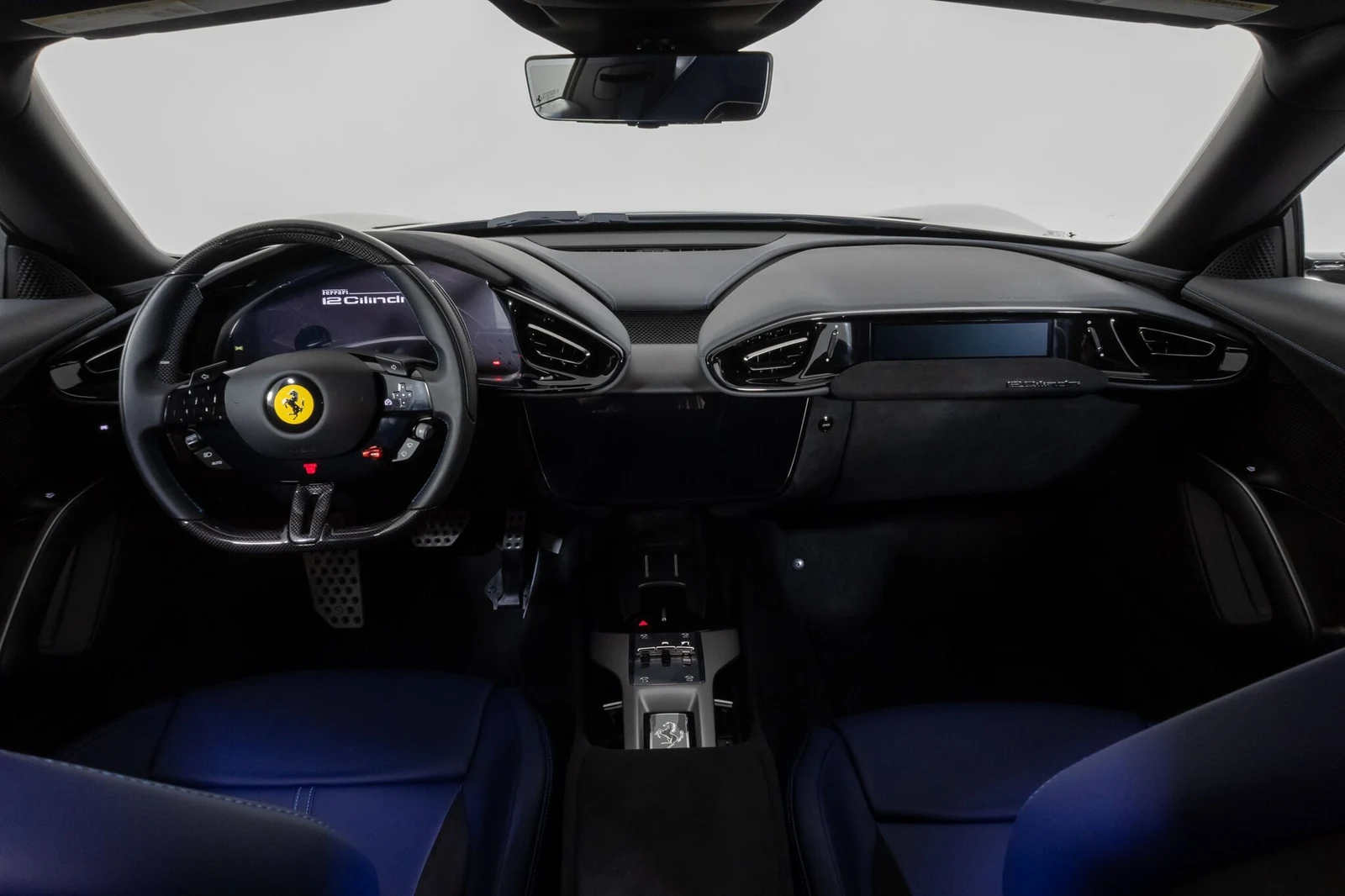 2025 Ferrari 12Cilindri, 19/30