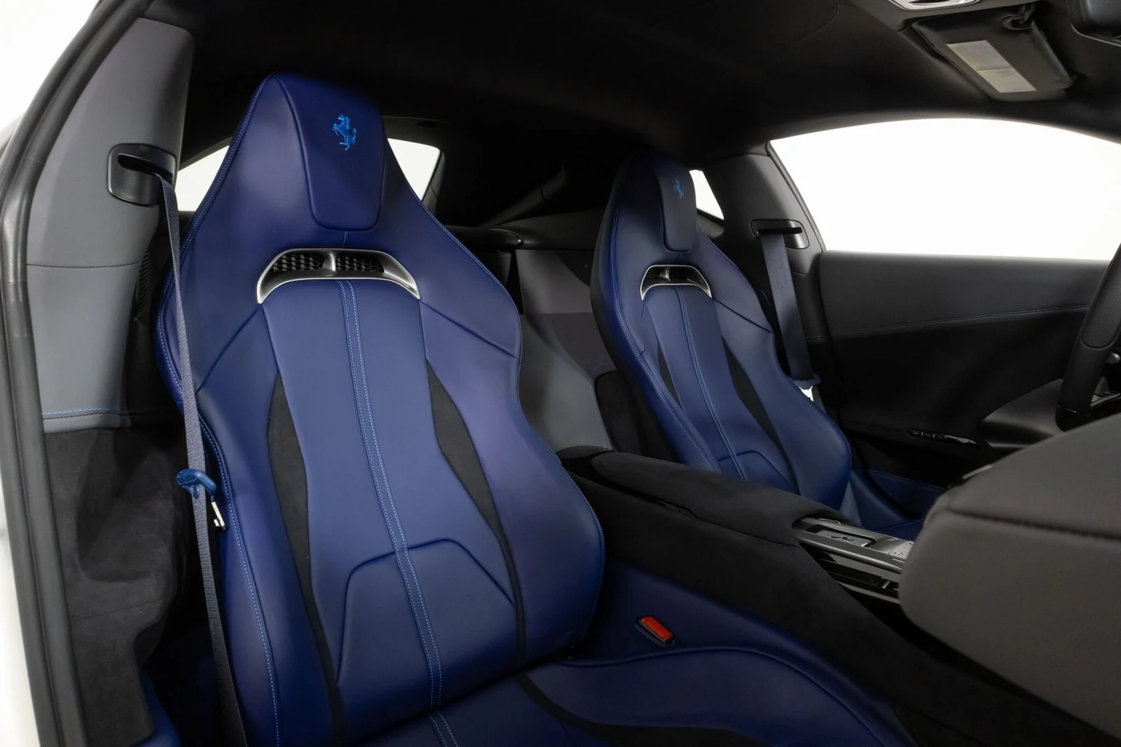 2025 Ferrari 12Cilindri, 27/30