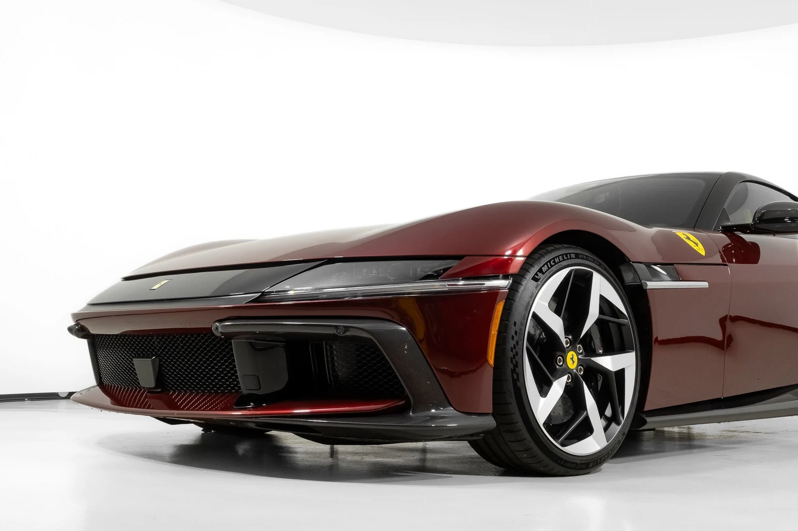 2025 Ferrari 12Cilindri, 9/30