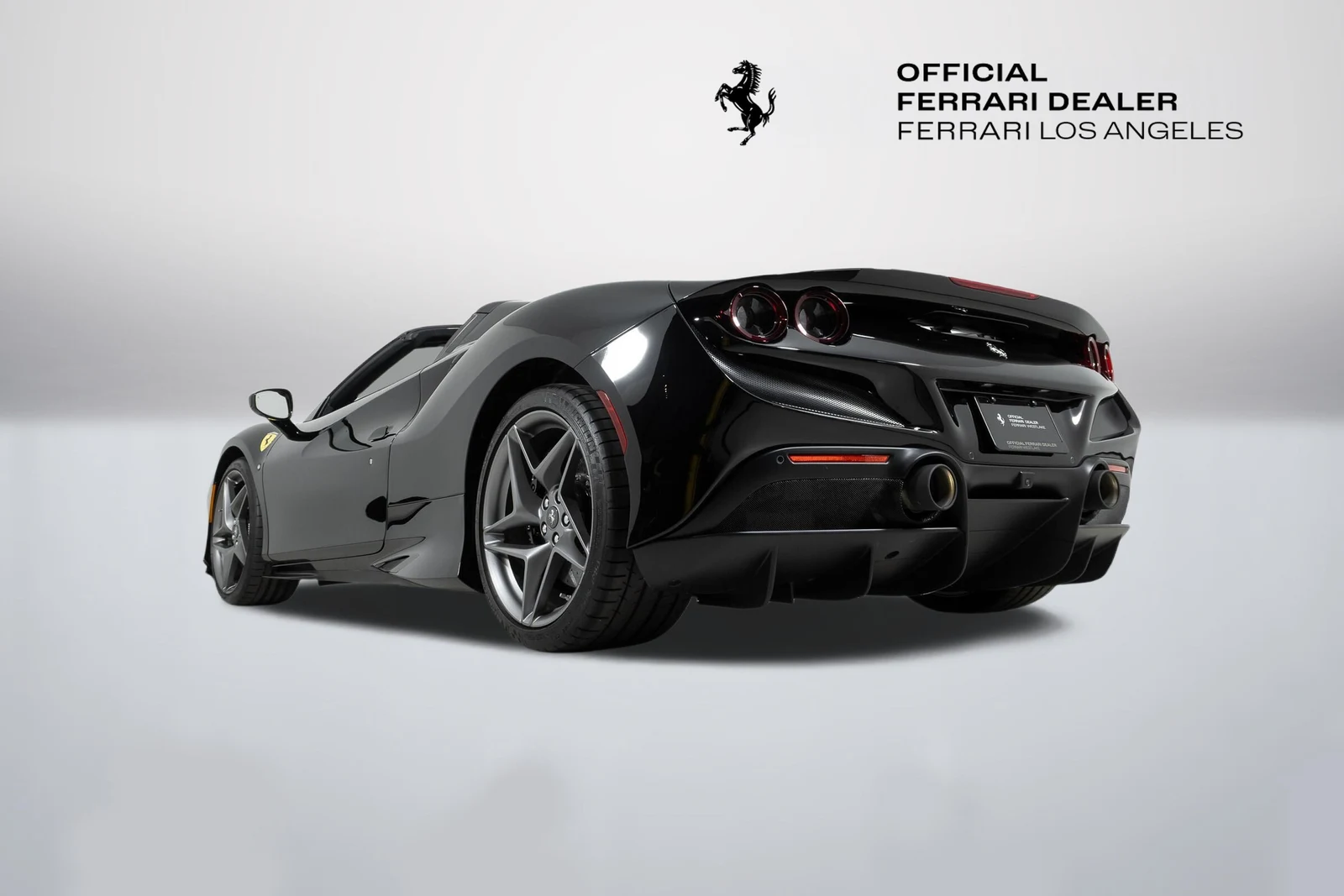 2022 Ferrari F8 Spider, 10/30