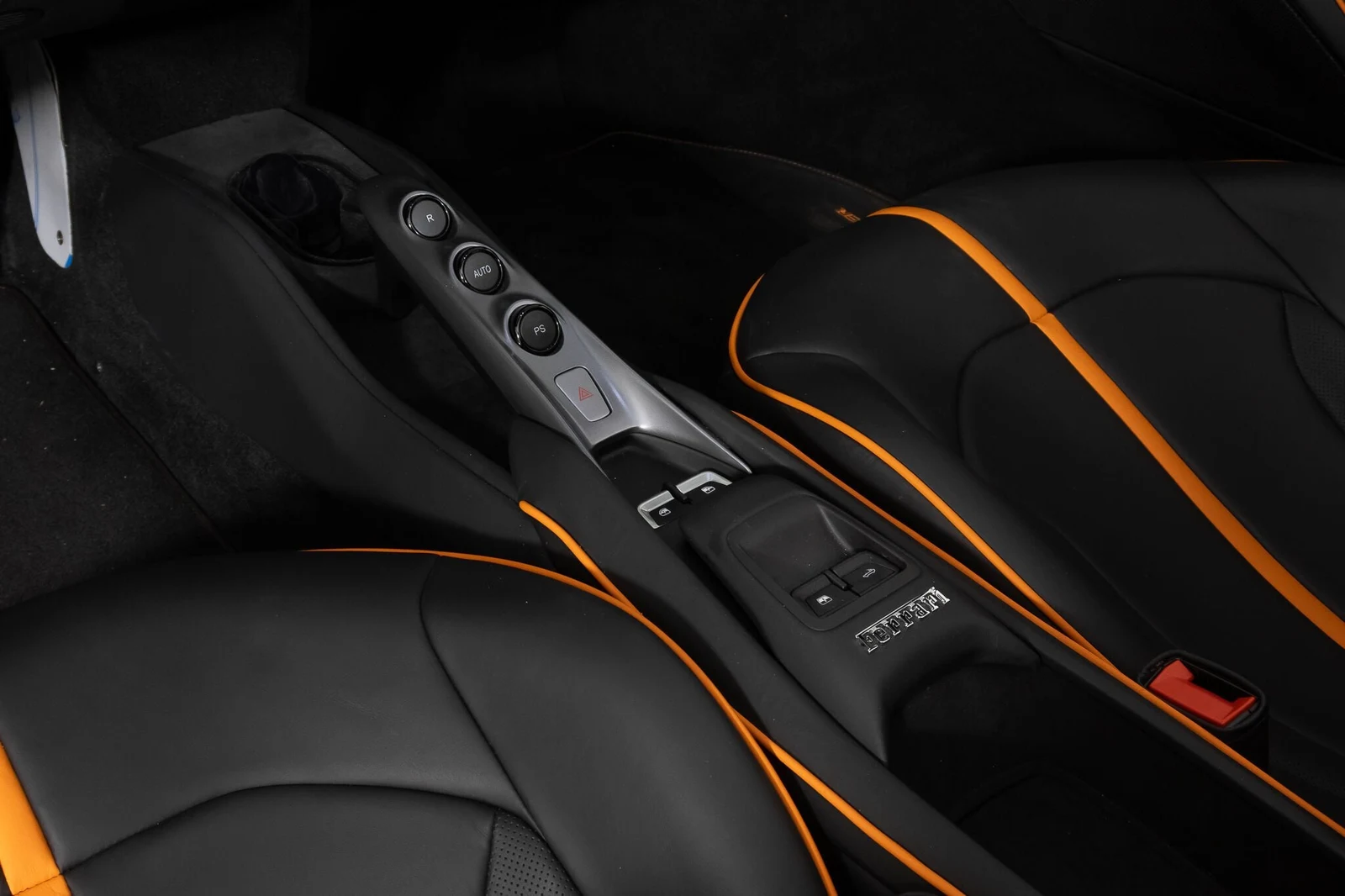 2022 Ferrari F8 Spider, 23/30