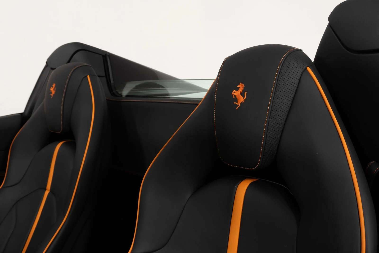 2022 Ferrari F8 Spider, 27/30