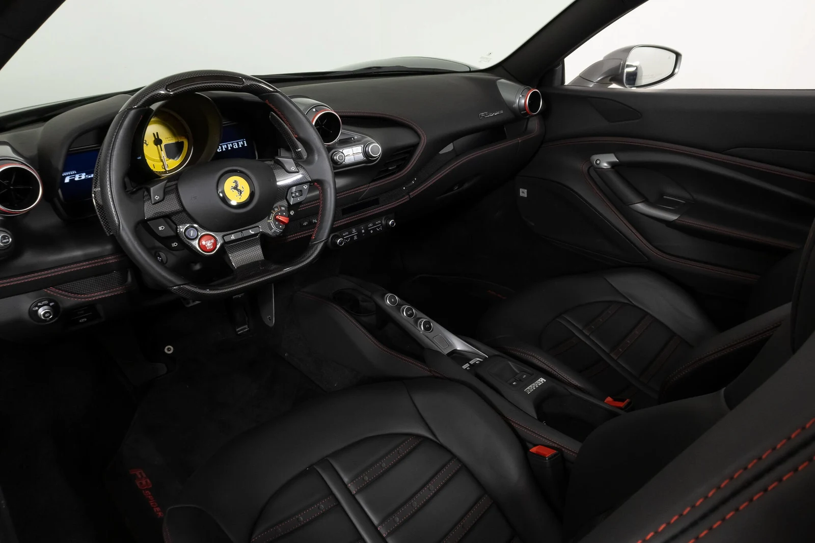 2022 Ferrari F8 Spider, 19/30