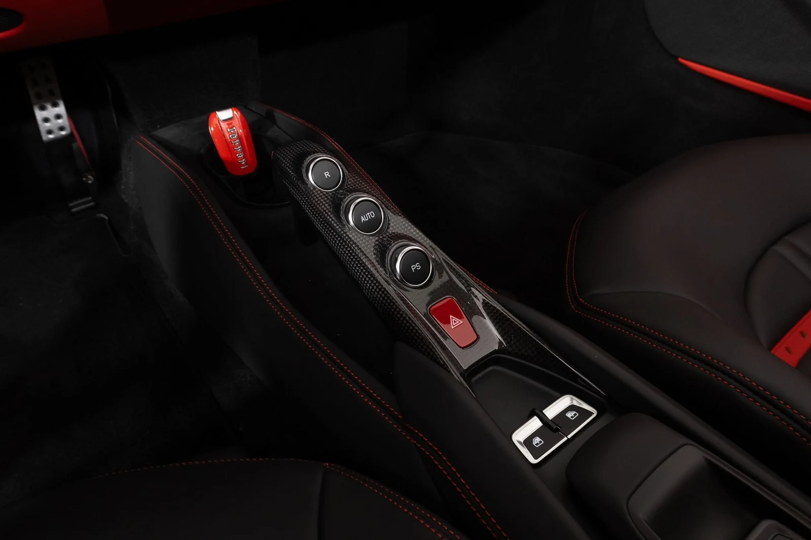 2022 Ferrari F8 Spider, 23/30