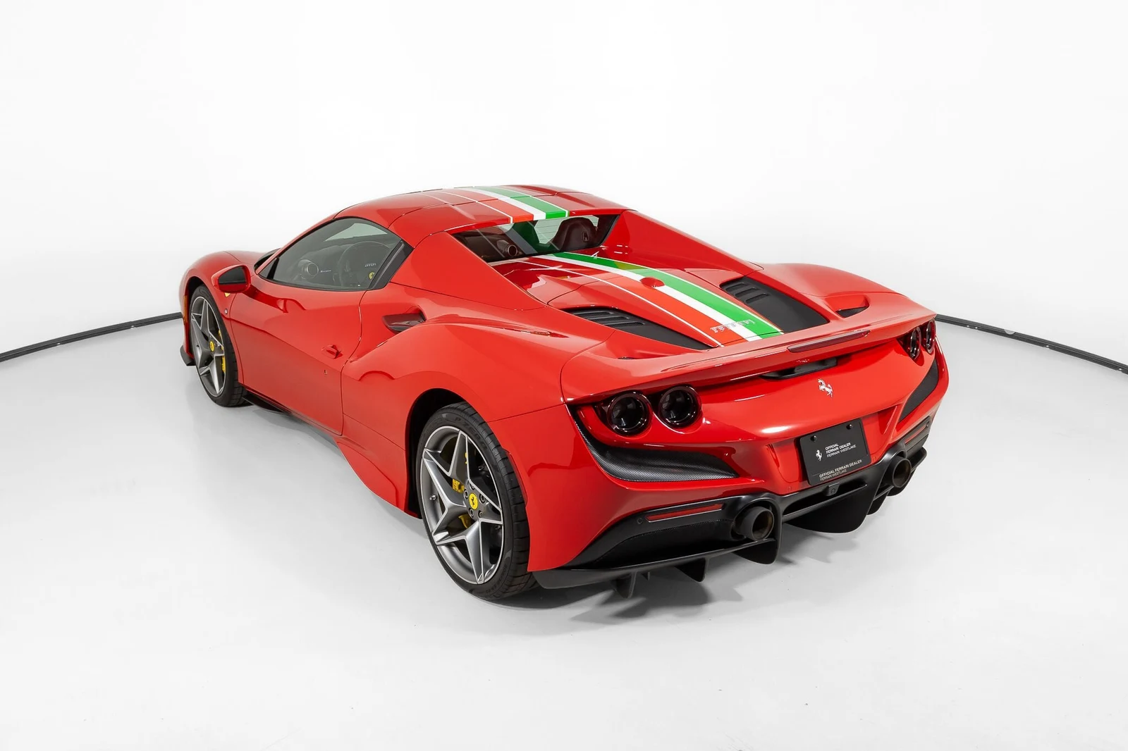 2022 Ferrari F8 Spider, 29/30