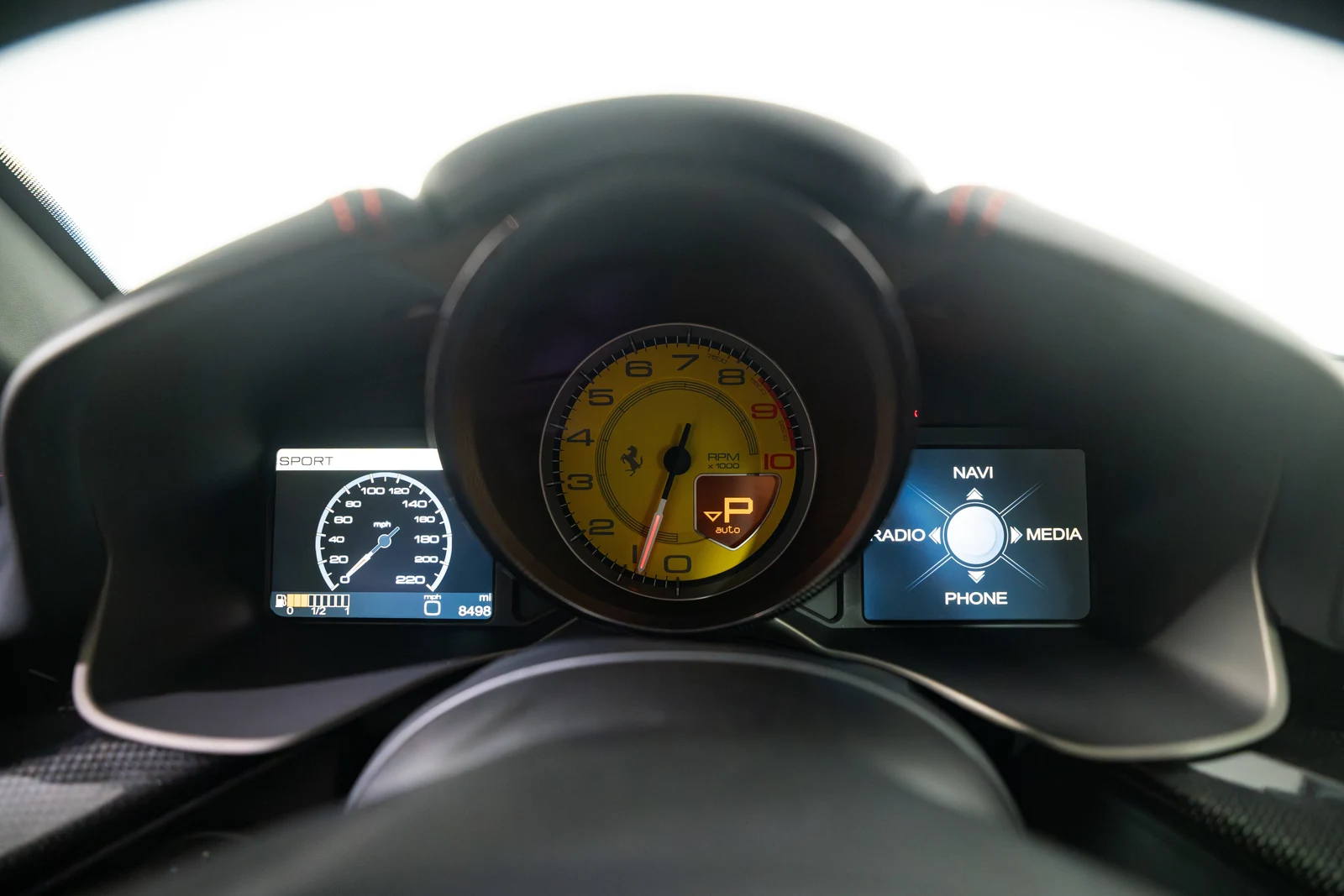 2015 Ferrari F12berlinetta, 28/30