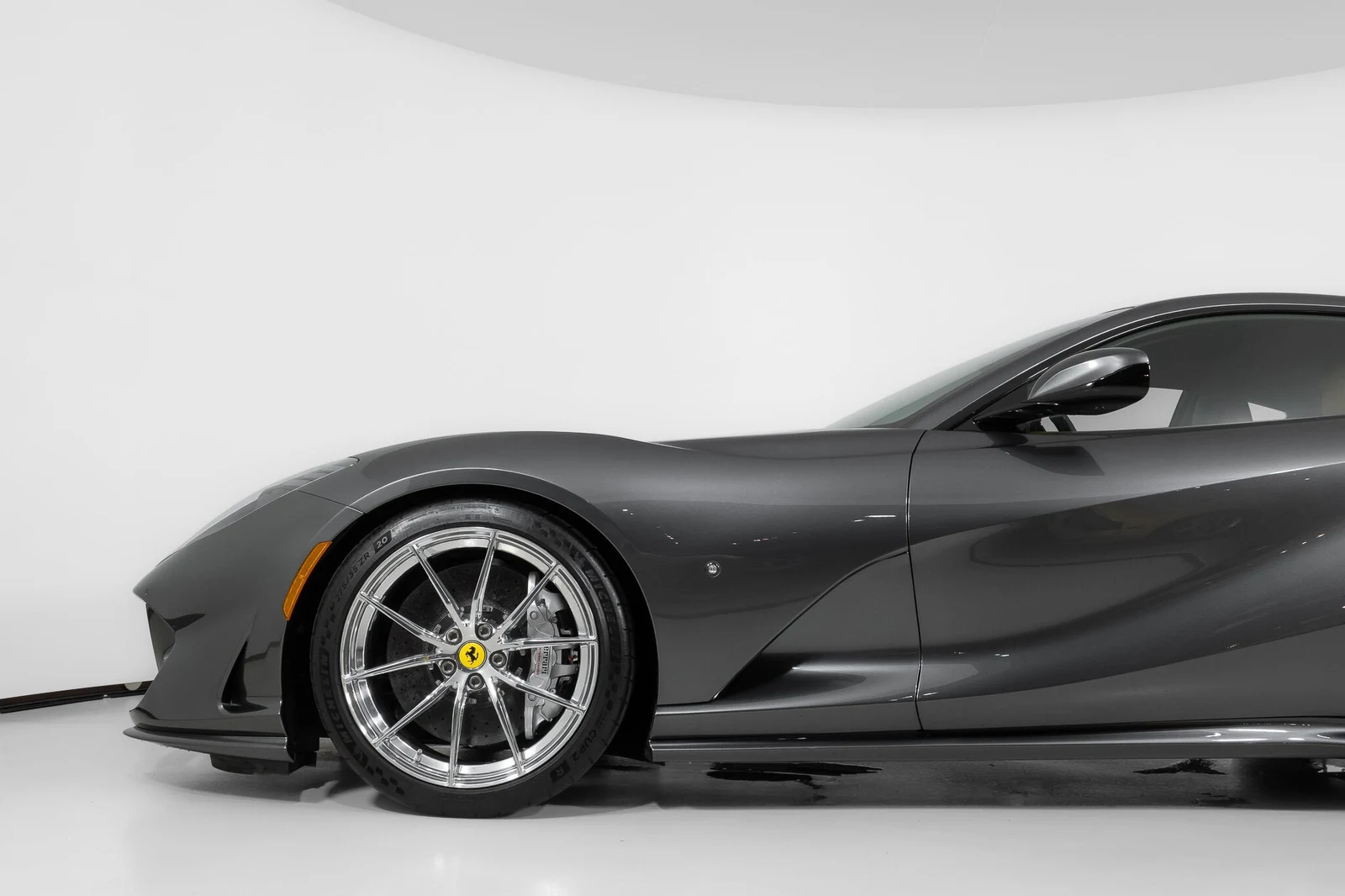 2019 Ferrari 812 Superfast, 10/30