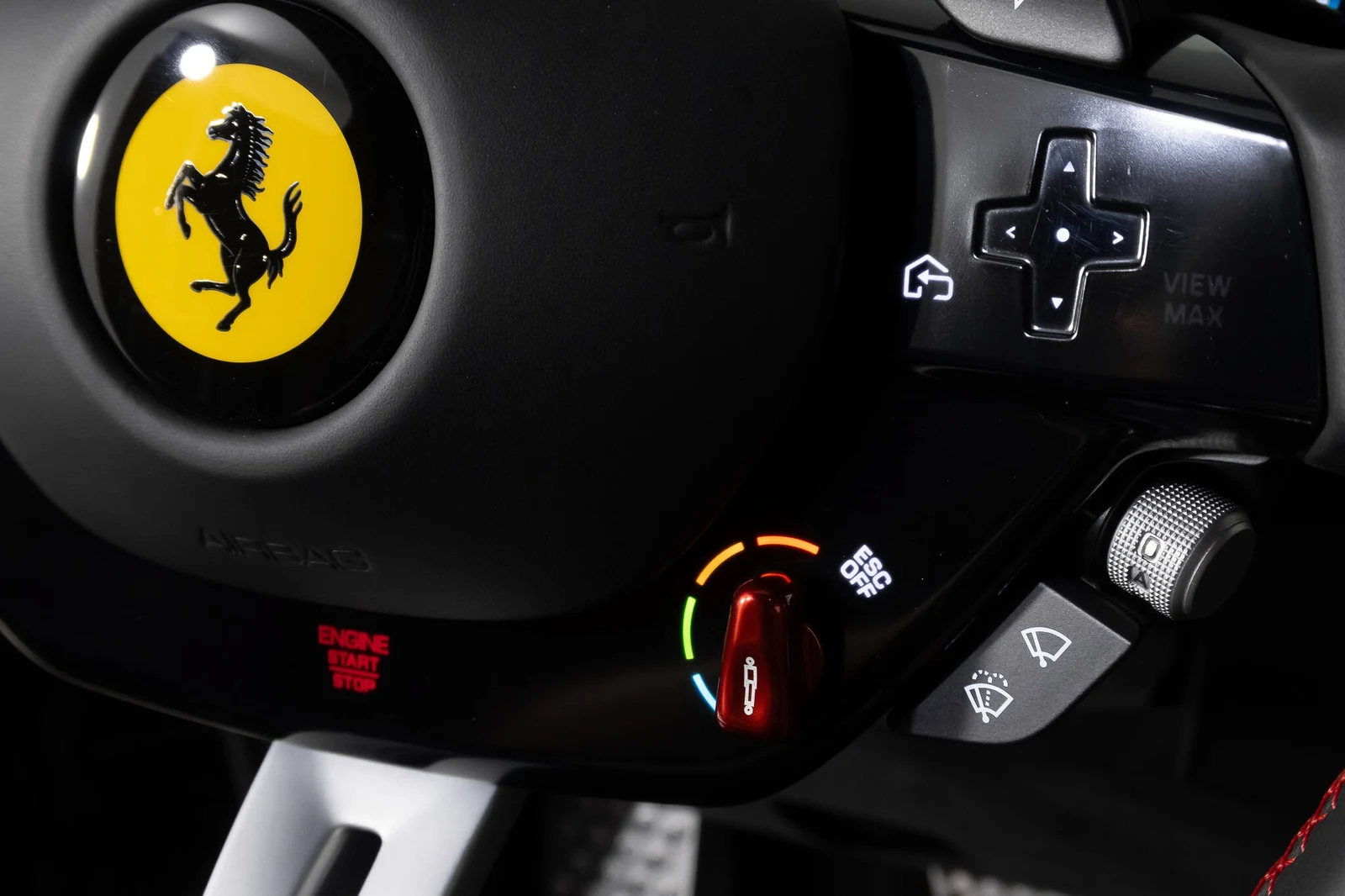2025 Ferrari Purosangue, 19/30