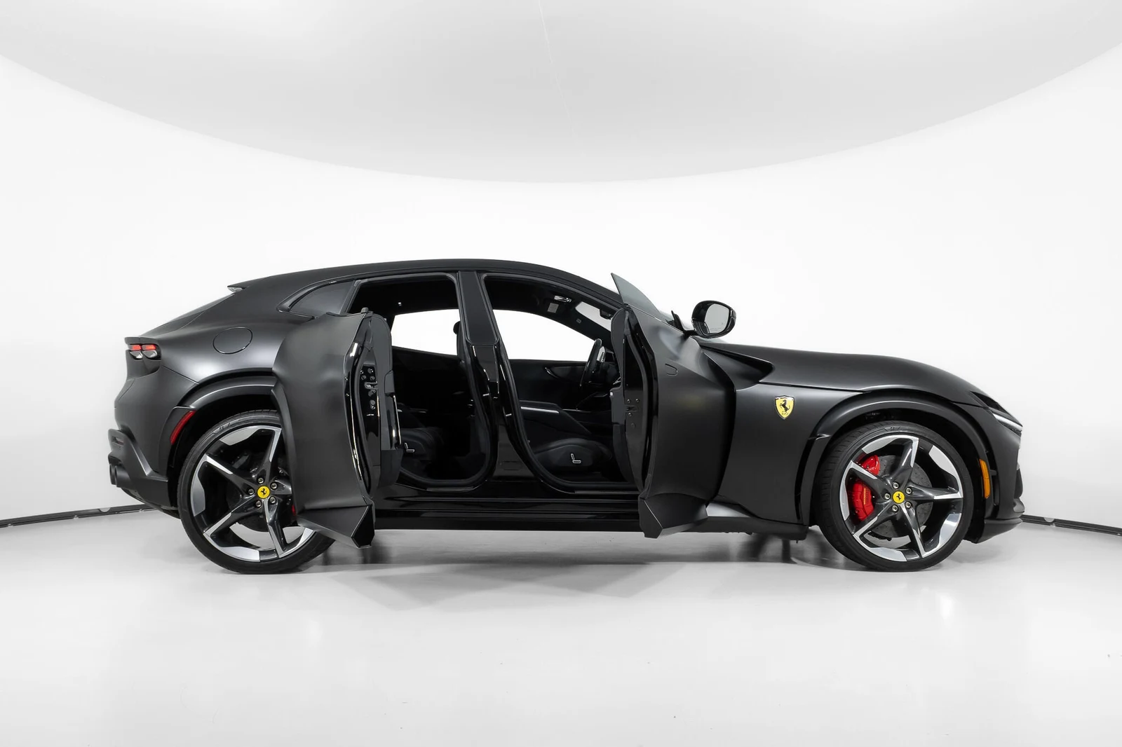 2025 Ferrari Purosangue, 27/30