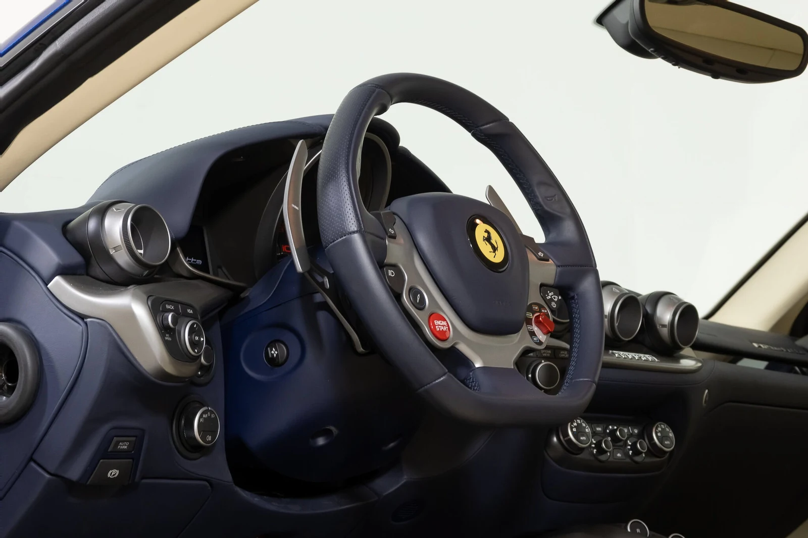 2017 Ferrari F12berlinetta, 19/30