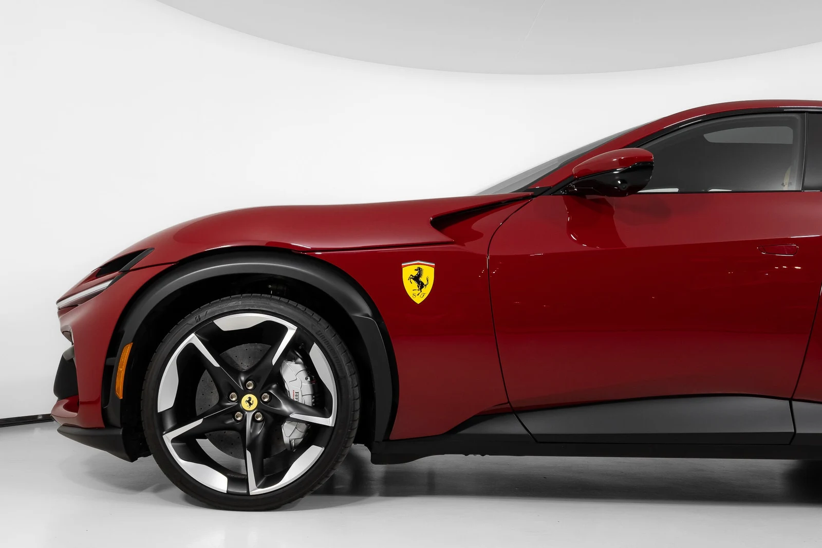 2026 Ferrari Purosangue, 8/30