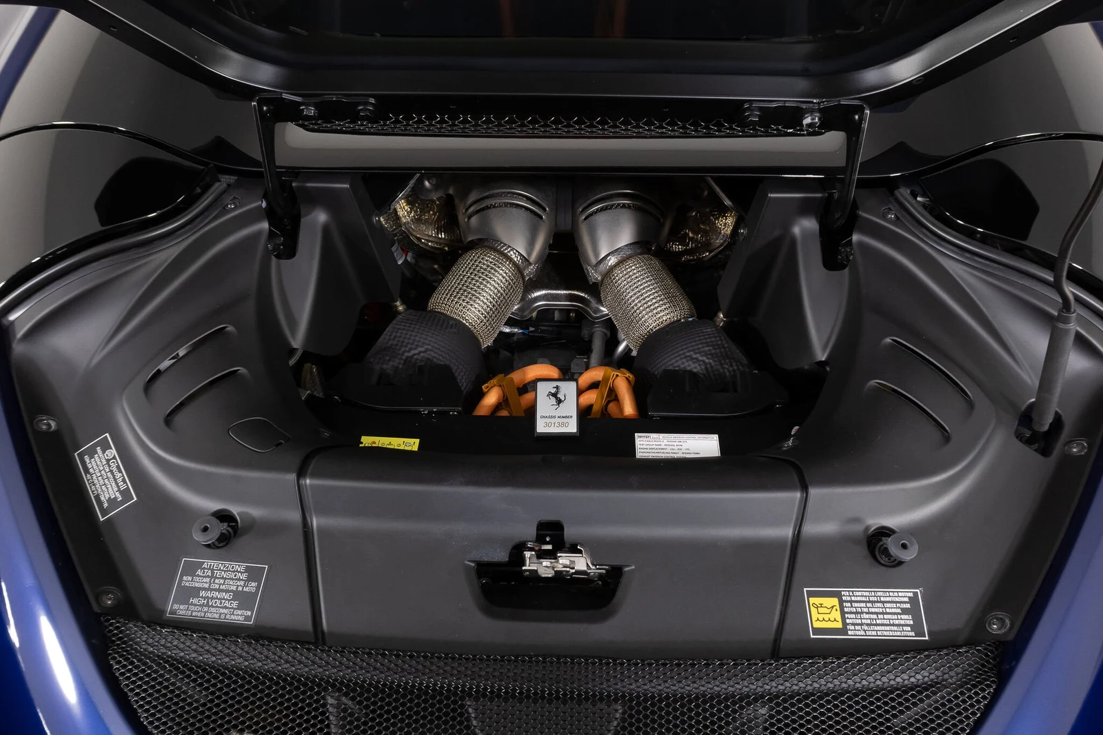 2024 Ferrari 296 GTS, 11/30