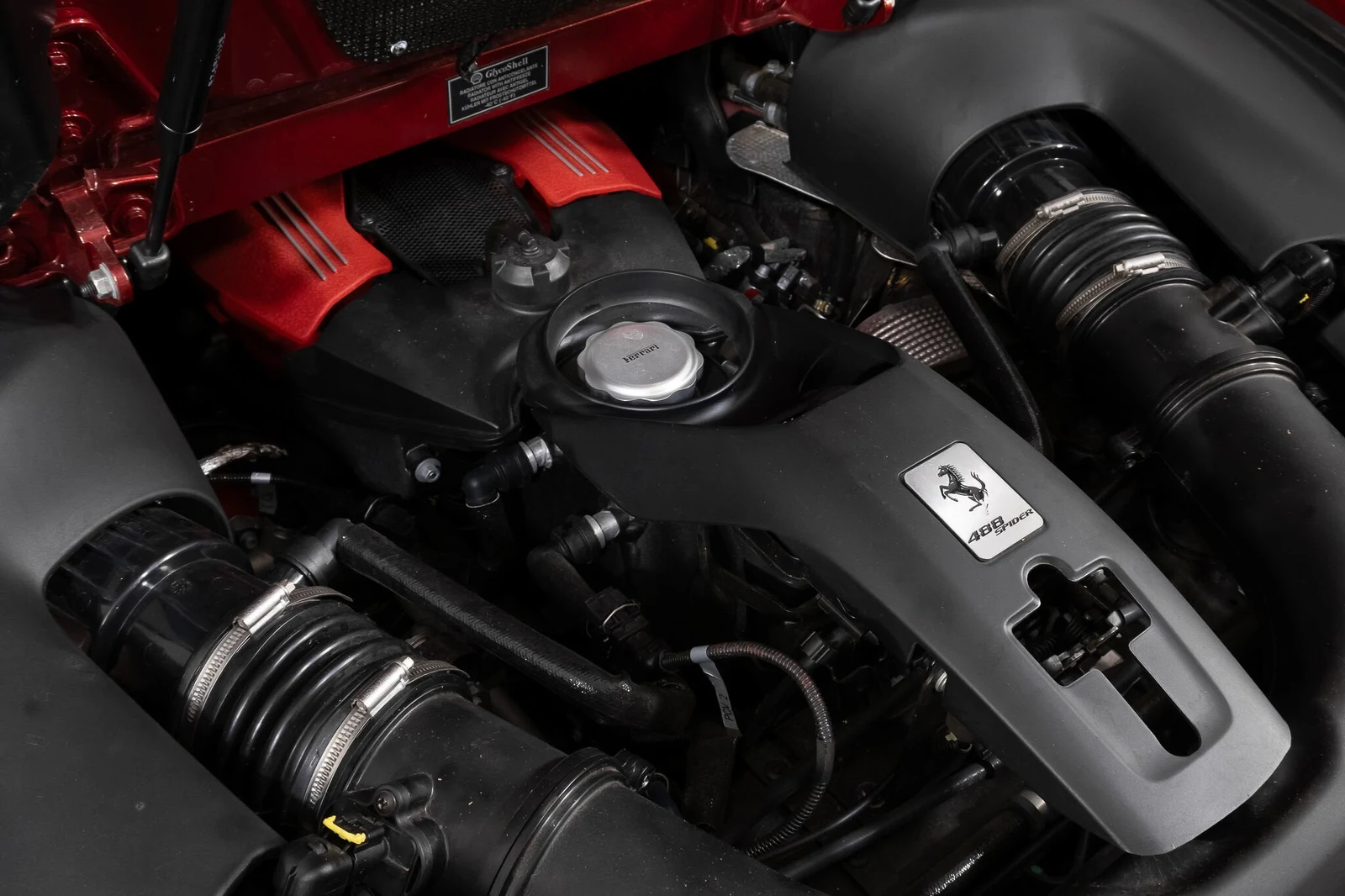2019 Ferrari 488 Spider, 12/30