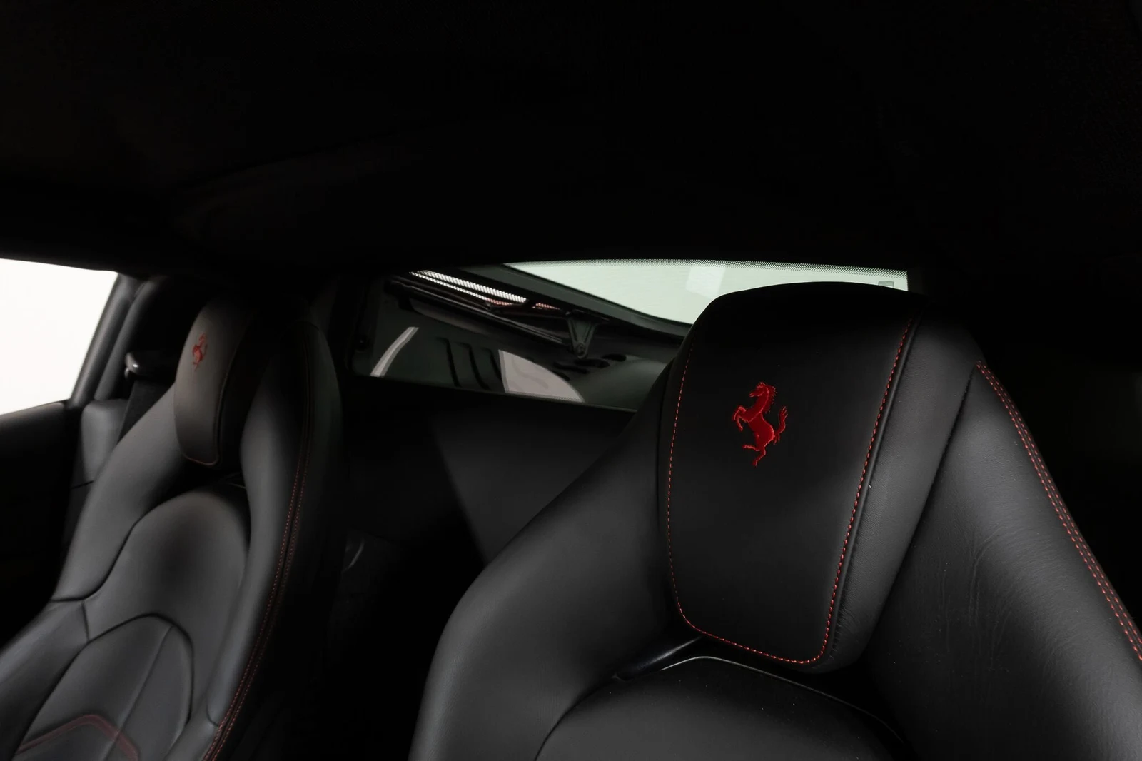2018 Ferrari 488 GTB, 30/30