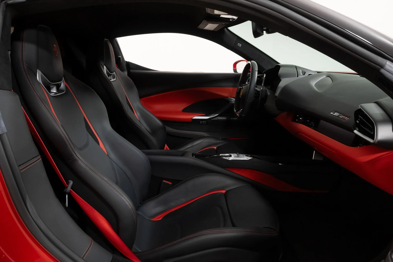 2024 Ferrari 296 GTB, 27/30