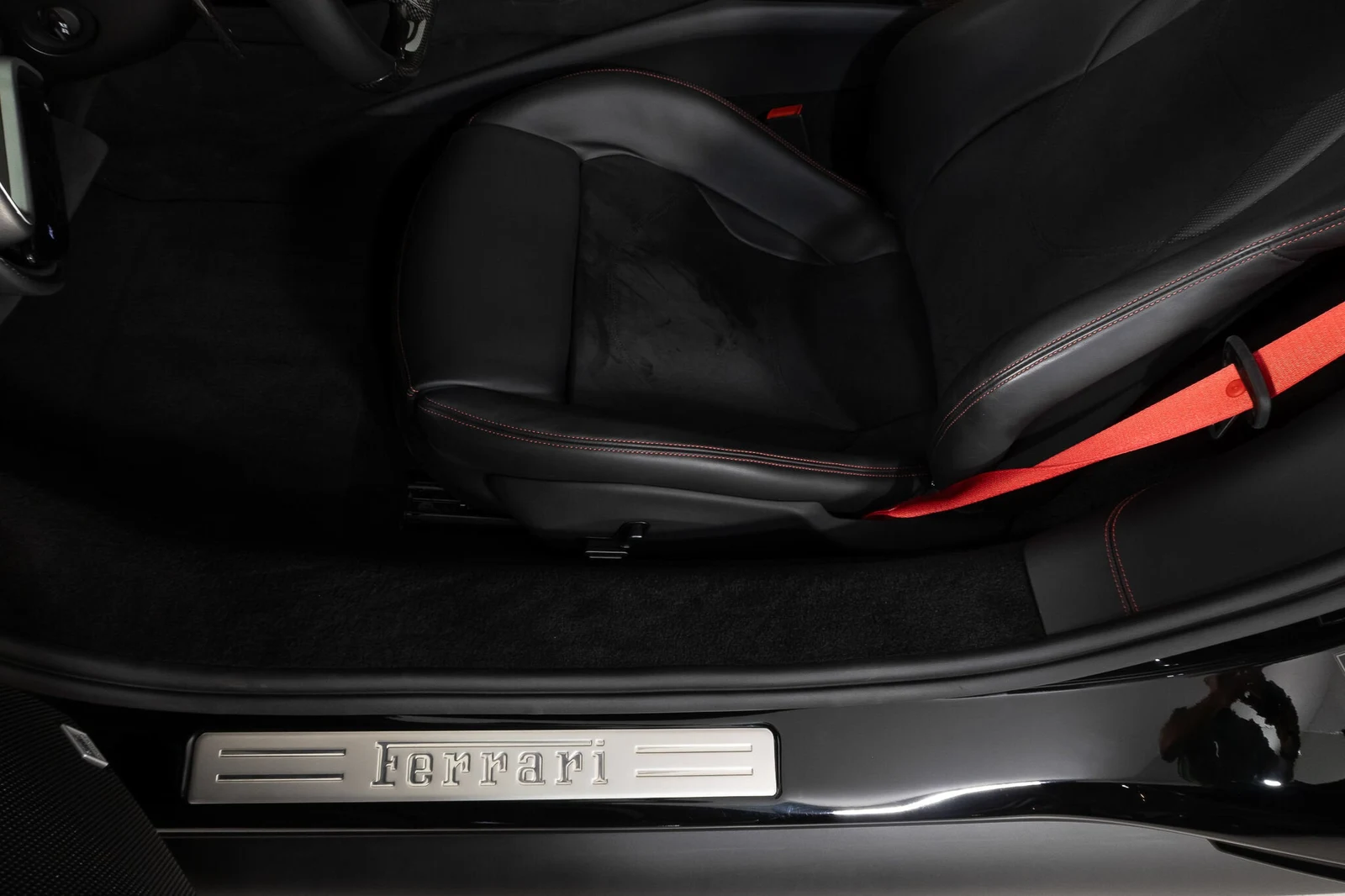 2024 Ferrari 296 GTB, 17/30