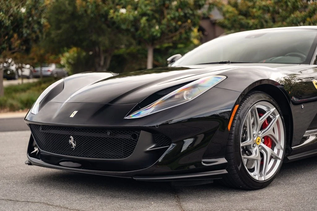2020 Ferrari 812 Superfast, 3/30