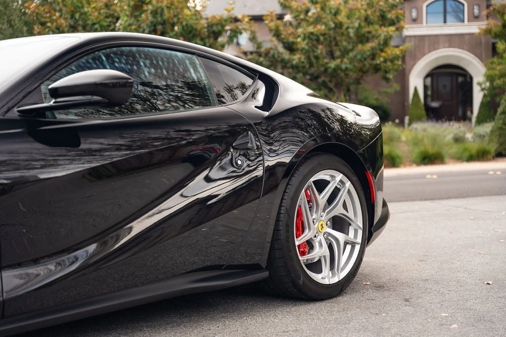 2020 Ferrari 812 Superfast, 4/30