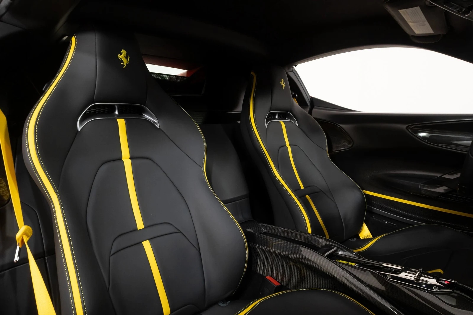2023 Ferrari SF90 Stradale Assetto Fiorano, 29/30