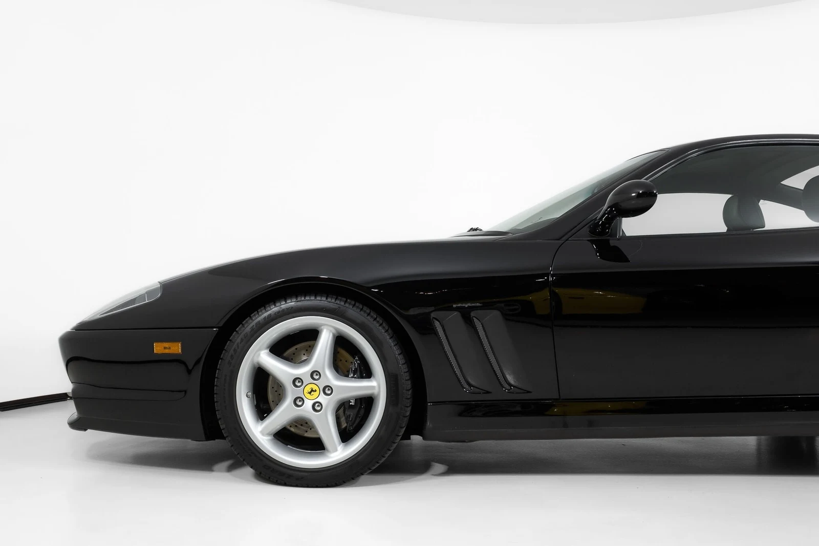 1999 Ferrari 550 Maranello for sale, exterior, Nero