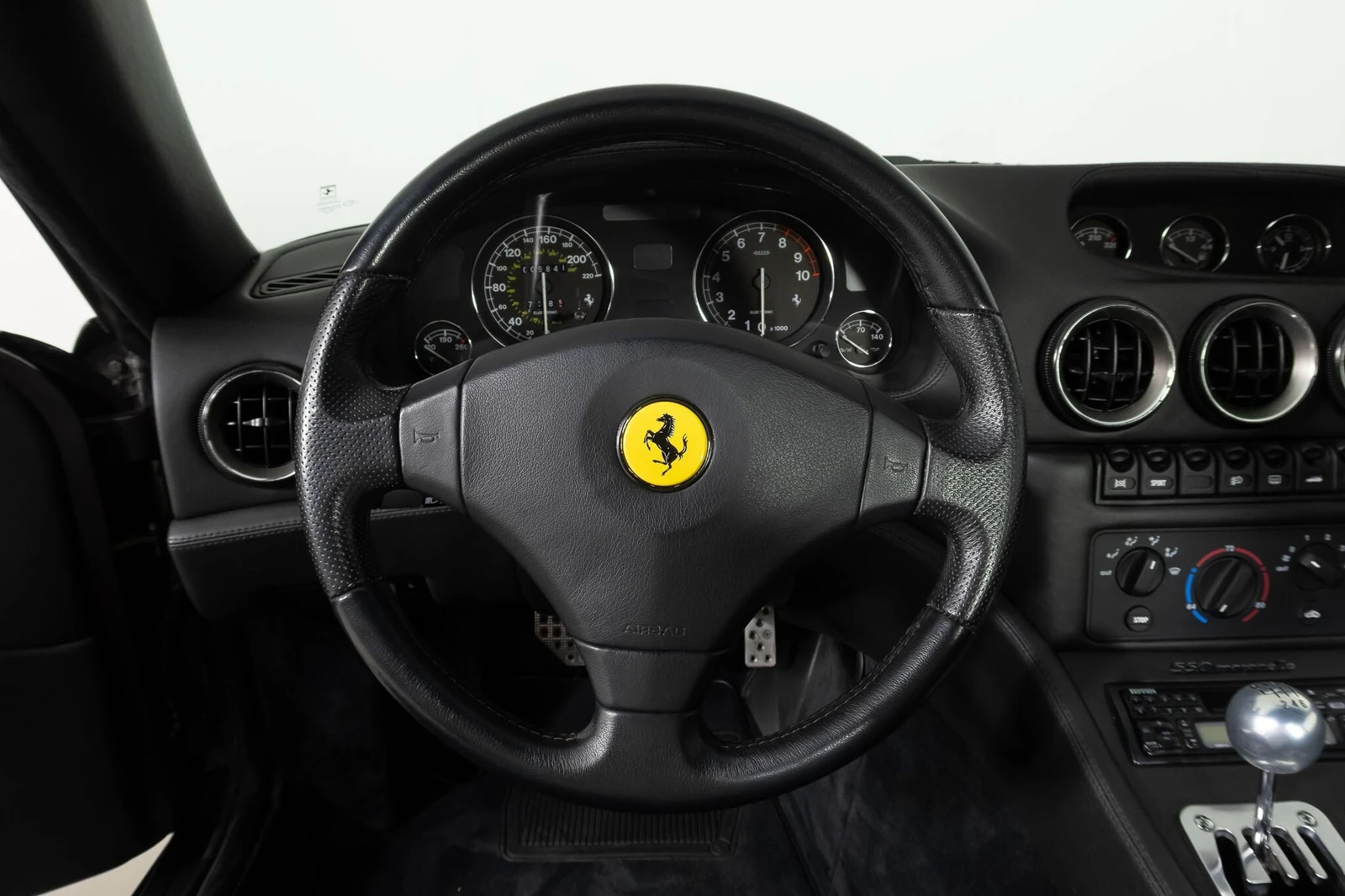1999 Ferrari 550 Maranello interior, Nero