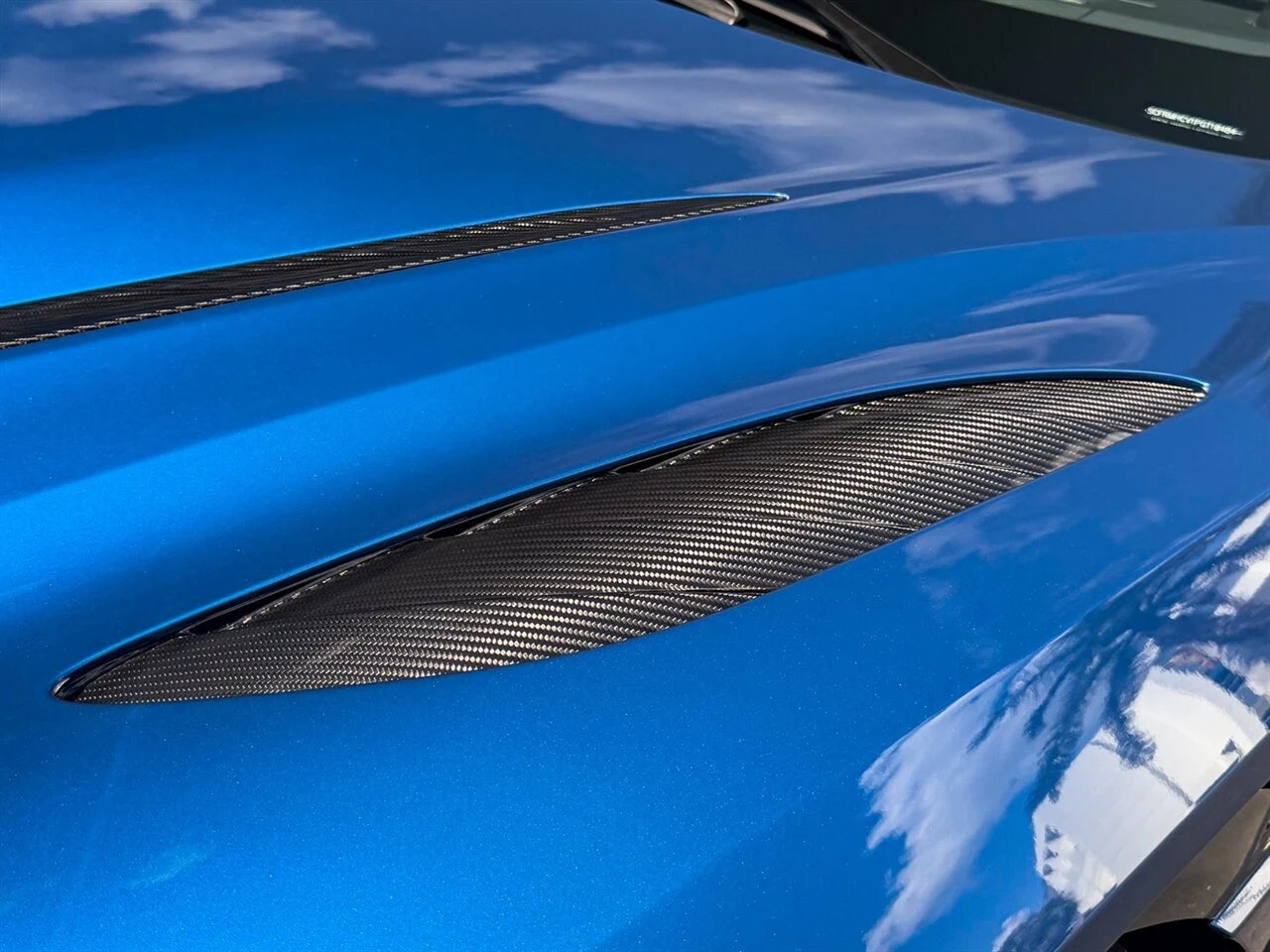 2023 Aston Martin DBS 770 Ultimate Volante, 3/20