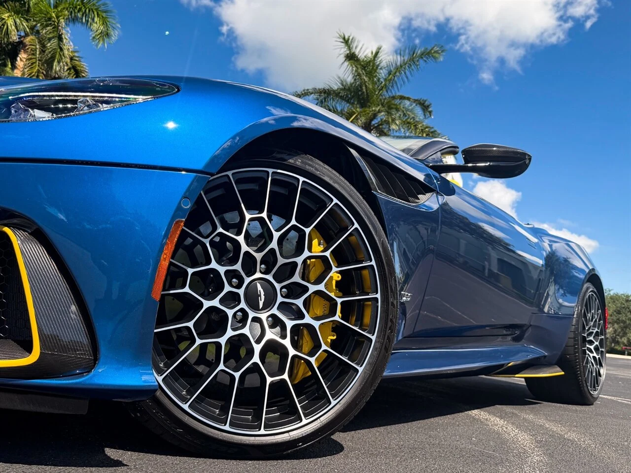2023 Aston Martin DBS 770 Ultimate Volante, 13/20