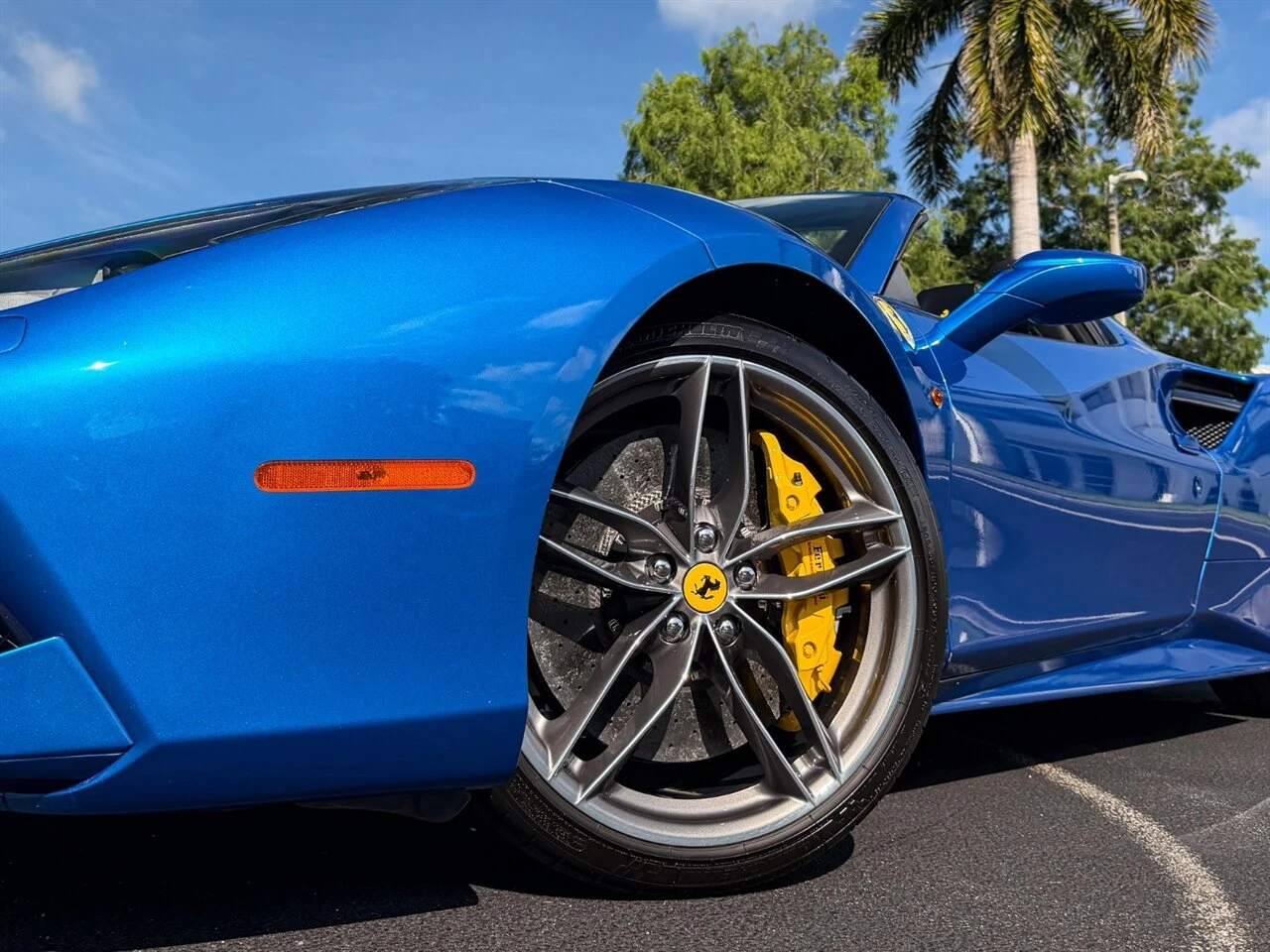 2019 Ferrari 488 Spider, 11/20