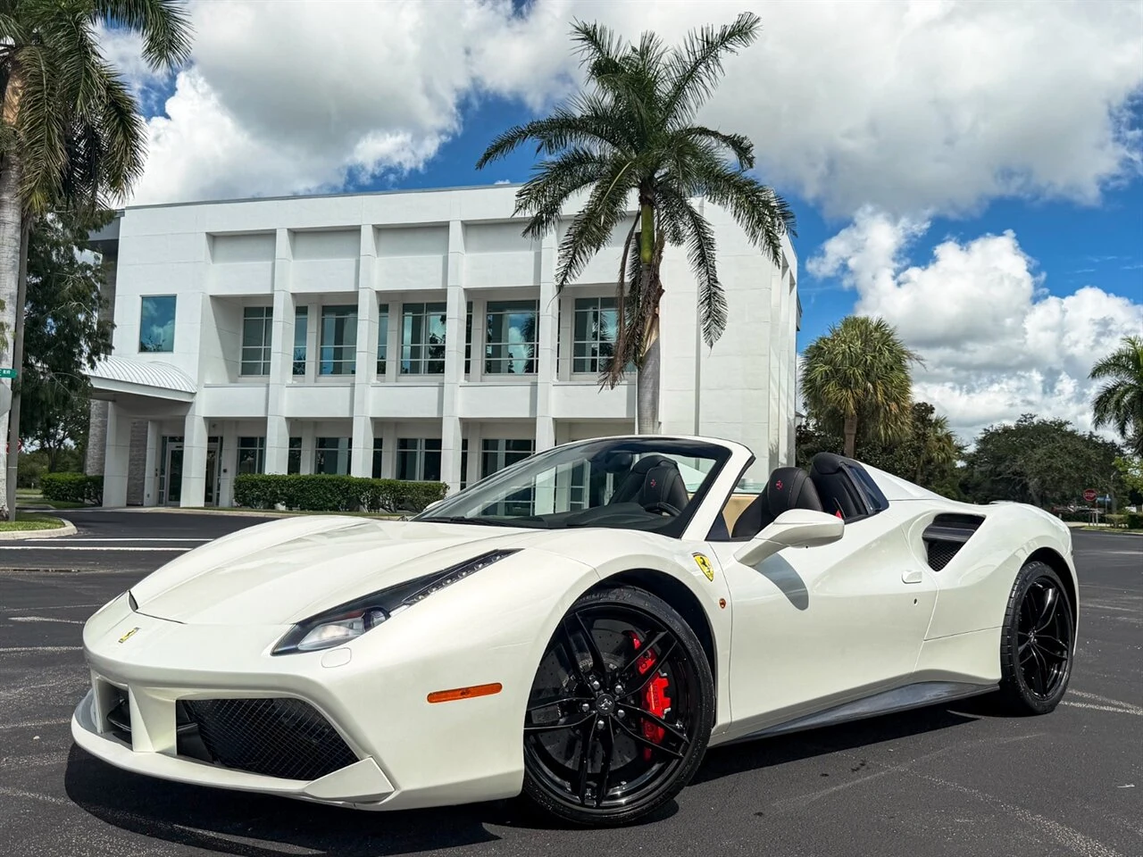 2018 Ferrari 488 Spider, 10/20