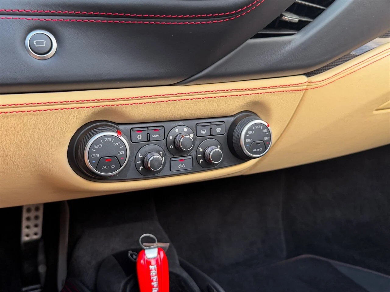 2018 Ferrari 488 Spider, 16/20