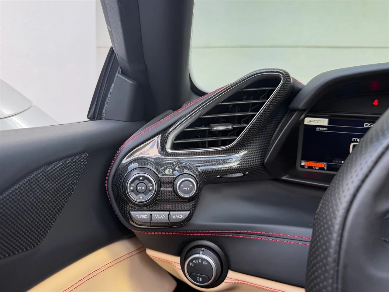 2018 Ferrari 488 Spider, 19/20