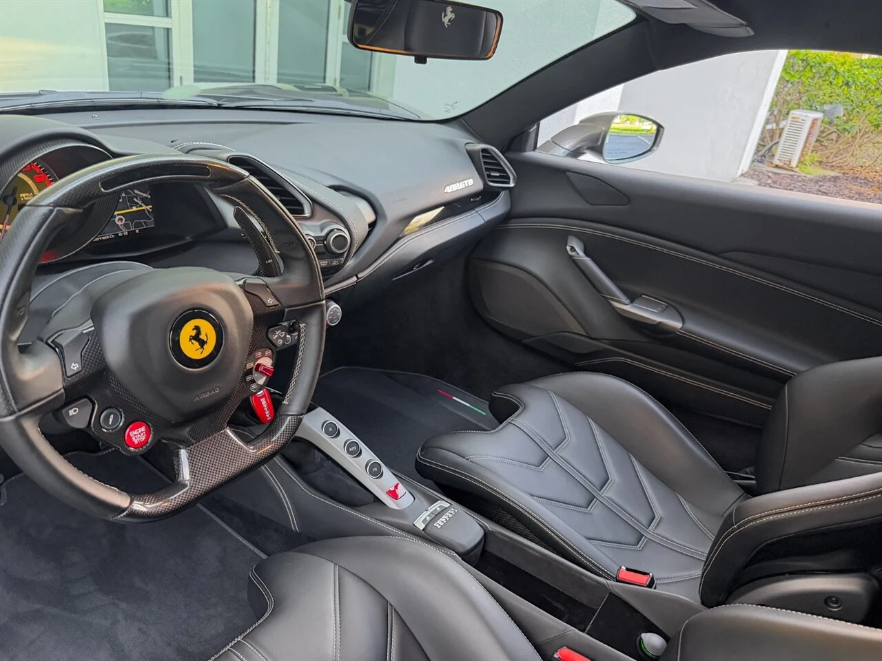 2017 Ferrari 488 GTB, 14/20